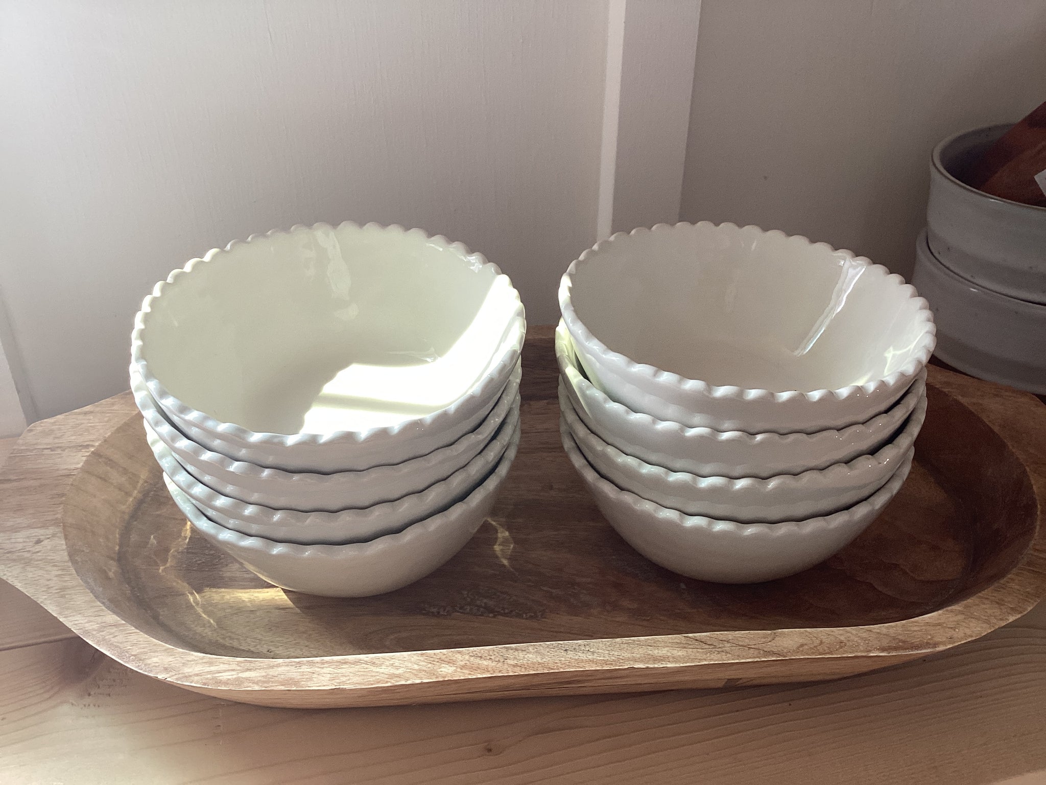 Scalloped Bowl Lg